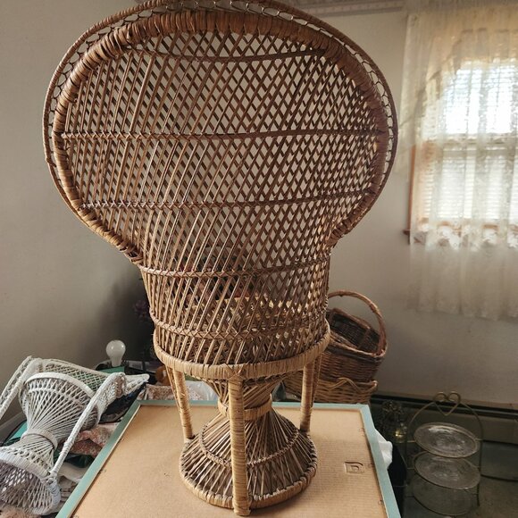 Vintage Boho Wicker Doll/Plant Stand Chair - Picture 9 of 11
